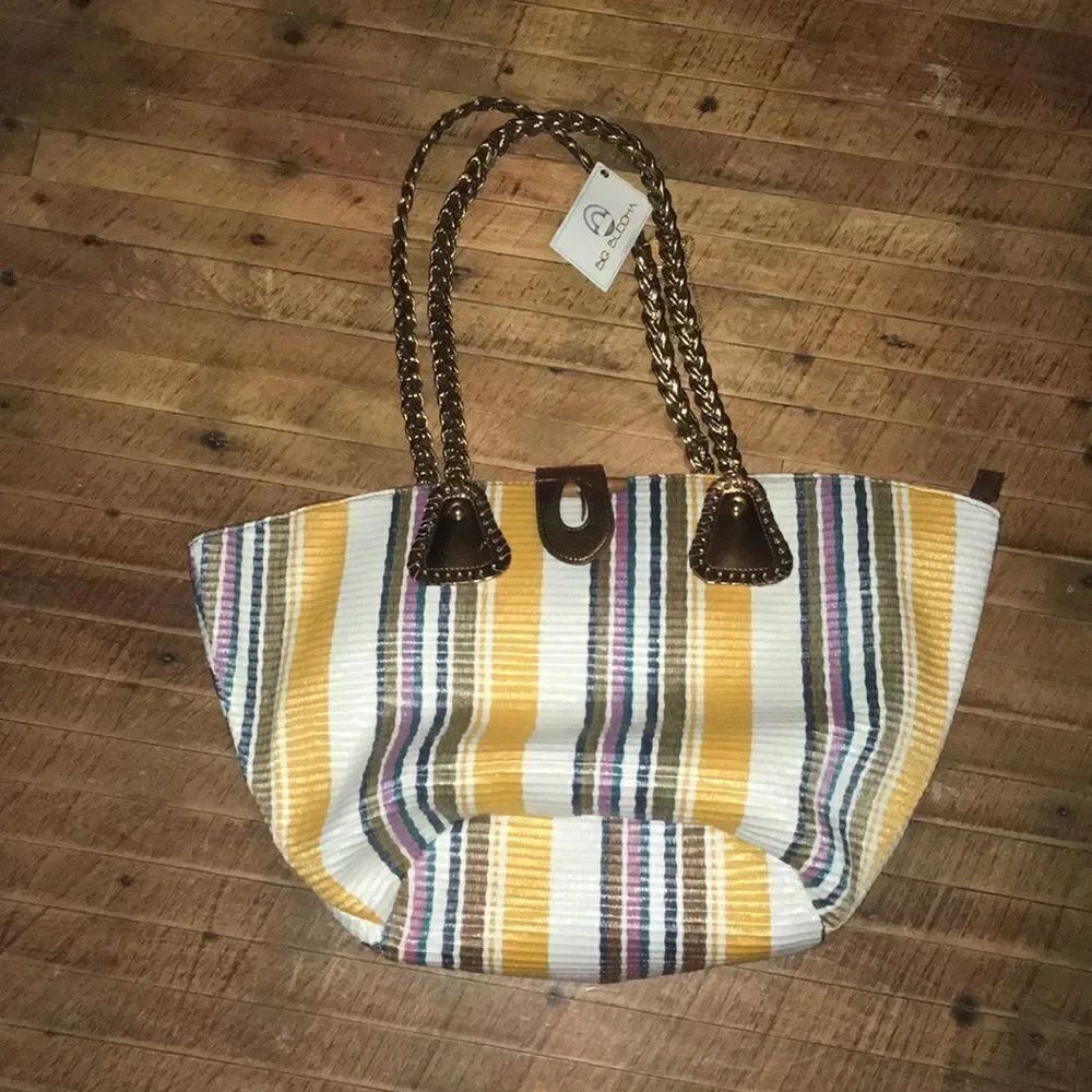 Big Buddha woven tote, BNWT